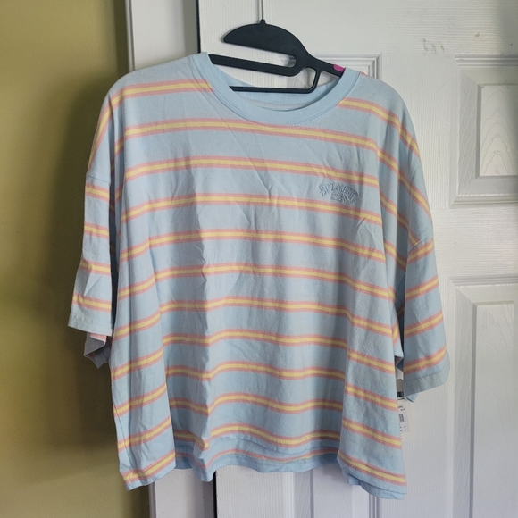 NWT oversized billabong tee womens sz M - Picture 13 of 14